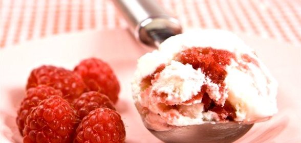 Десерт из замороженных фруктов