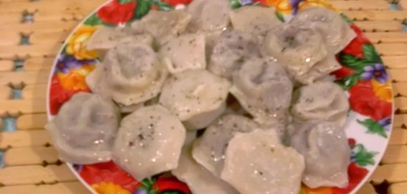 Пельмени с куриной печенью и......картошкой