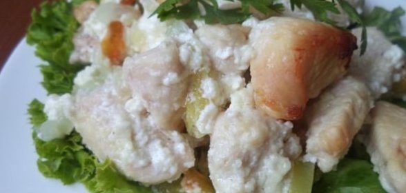 Куриная грудка, тушенная в сливочном соусе