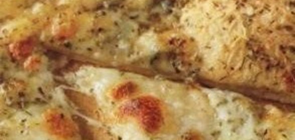 Картофель, фаршированный сухарями, сыром и яйцами