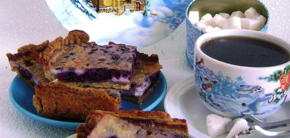 Пирог «Ягоды на снегу». С зимним приветом в вечное лето! Светочка-это тебе!