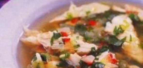 Яичница-болтунья с помидорами и сыром