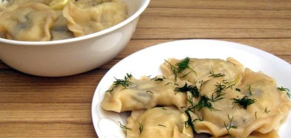 Вареники с картошкой и жареными грибами
