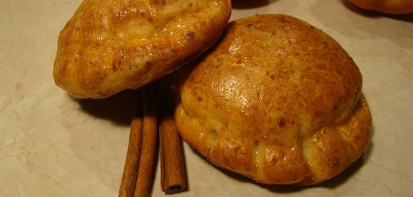 Яблочные пирожки