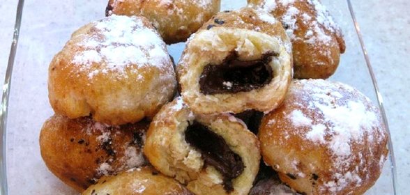 Пончики с шоколадом