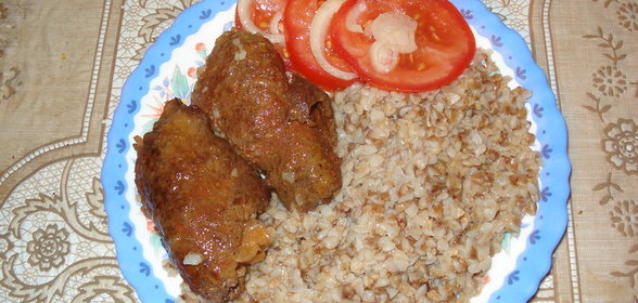 Мясные рулетики с квашеной капустой