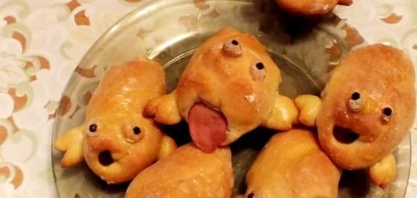 Сосиски в дрожжевом тесте