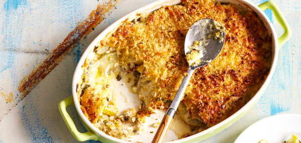 Яблочно-луковый гратен с чеддером