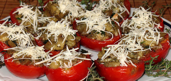 Помидоры с баклажановой начинкой Средиземноморские кораблики (Barchette Mediterranee)