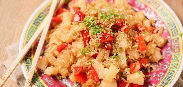 Рис с ананасом и сладким перцем