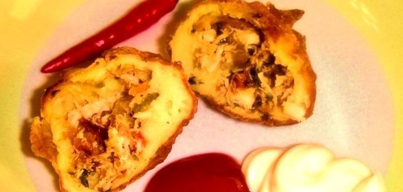 Пирожки с курицей и картошкой