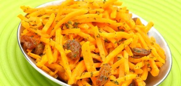 Салат из жареной моркови с апельсинами и корицей