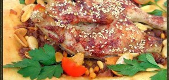 Цыплята на луковой лепёшкеМсахан