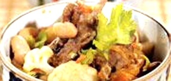 Рагу из бараньих ребрышек с овощами