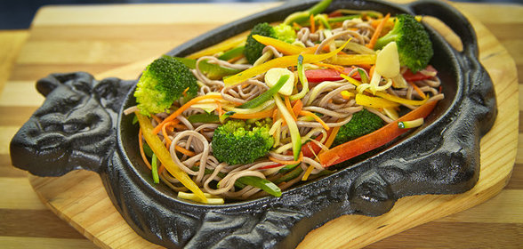 Лапша с брокколи