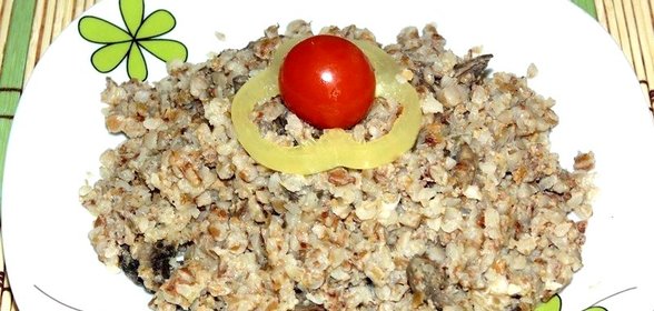 Гречка с грибами и сметаной