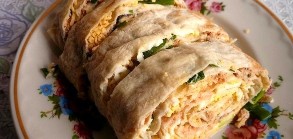 Рулет из лаваша с горбушей