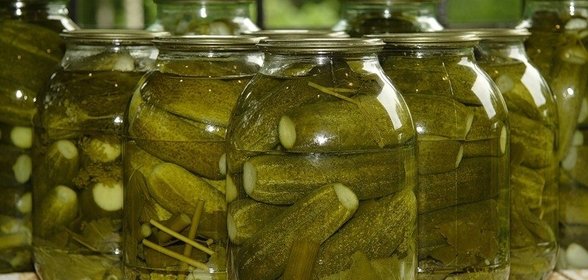 Огурцы консервированные малосольные