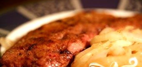 Говяжья печенка с луком