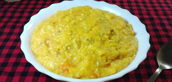 Кукурузная каша с тыквой