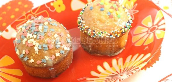 Пасхальные куличики с сахарно-лимонным кремом