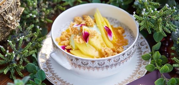 Слоеные пирожки с яблоками