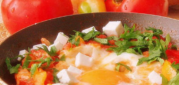 Шакшука с сыром фета