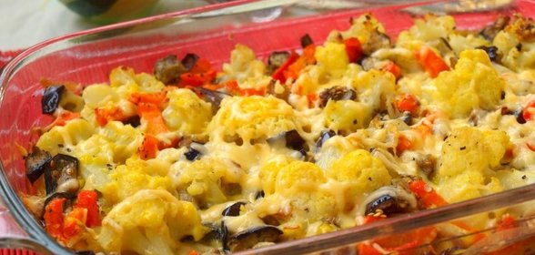 Запеканка из баклажанов и цветной капусты