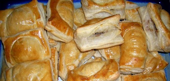 Пирожки с фаршем и рисом