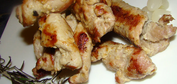 Свиная вырезка в маринаде из топленого кефира