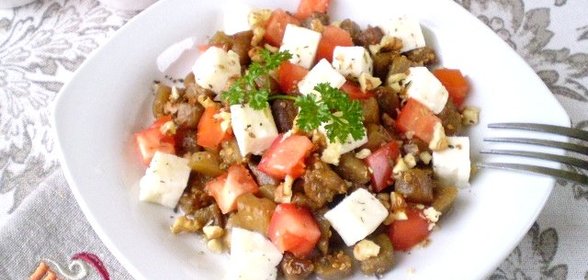 Салат из баклажанов с сыром