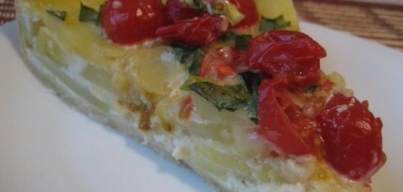 Киш с картофелем и черри