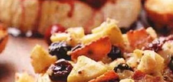 Соус с зеленью и свежими огурцами