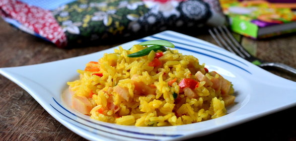 Ризотто с овощами и ветчиной