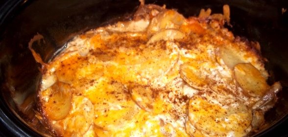 Картофельный гратен в мультиварке