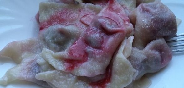 Постные вареники с вишнями