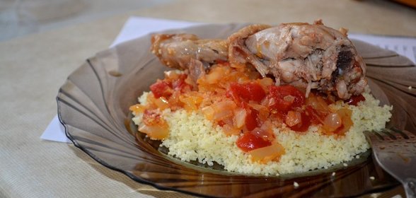 Кускус с курицей и овощами