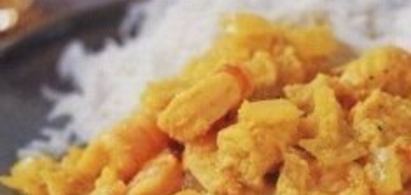 Креветки под соусом карри