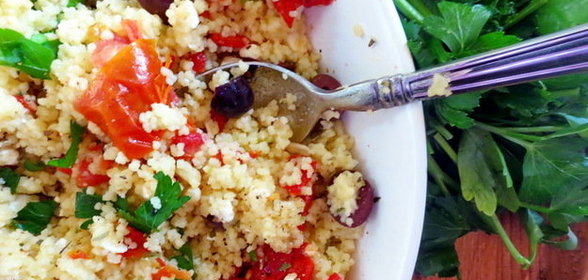 Кускус с болгарским перцем, фетой и мятой