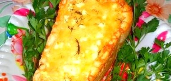 Белый хлеб запеченный с овощами