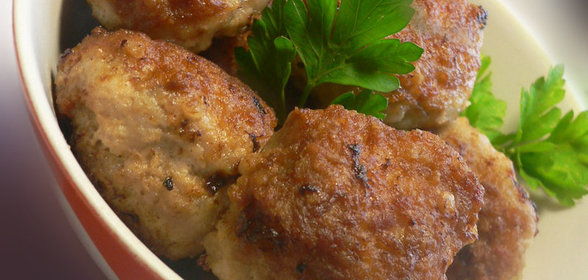 Кефтедес ( котлеты по-гречески)