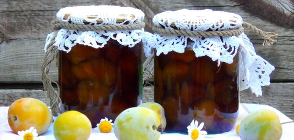 мясрой рулет с яйцом