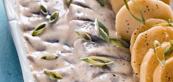 Шведская маринованая сельдь