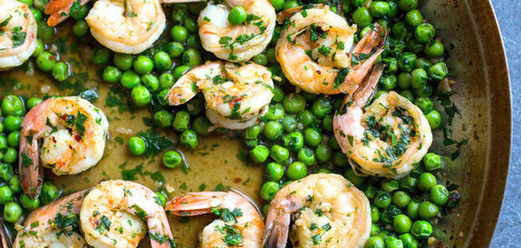 Креветки с зеленым горошком