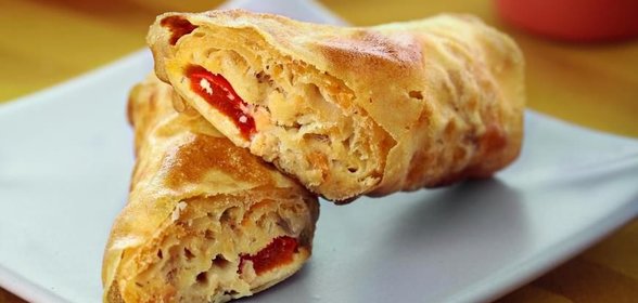 Спринг-роллы с риетом из лосося