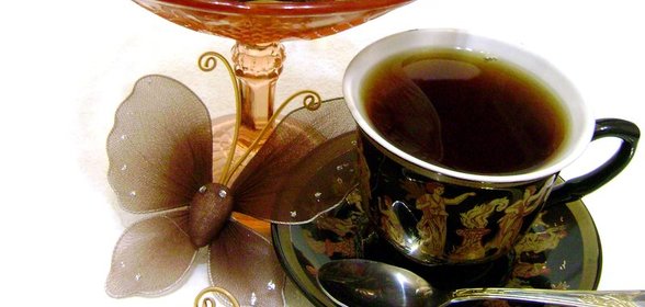 Эклеры с шоколадным кремом и мятно-шоколадной глазурью