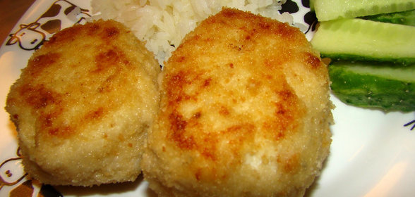 Нежные котлеты из индейки с кусочками