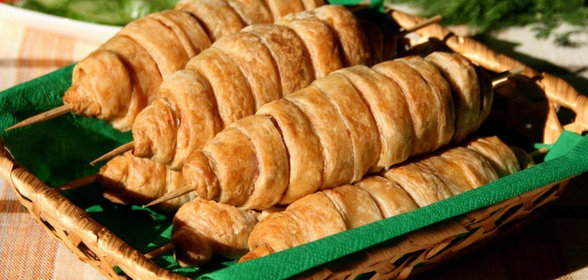 Нетрадиционный люля-кебаб в слоёном тесте с сюрпризом внутри