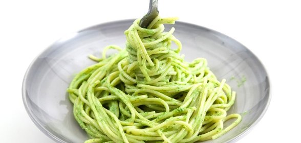 Спагетти с лимонным песто