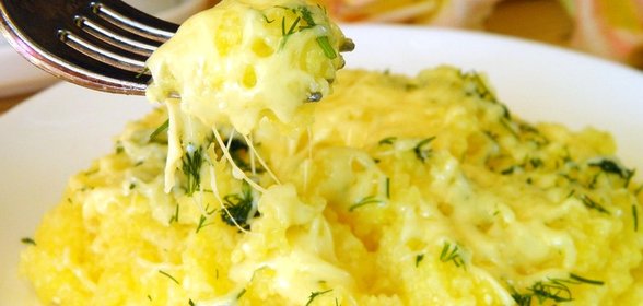 Кукурузная каша с сыром